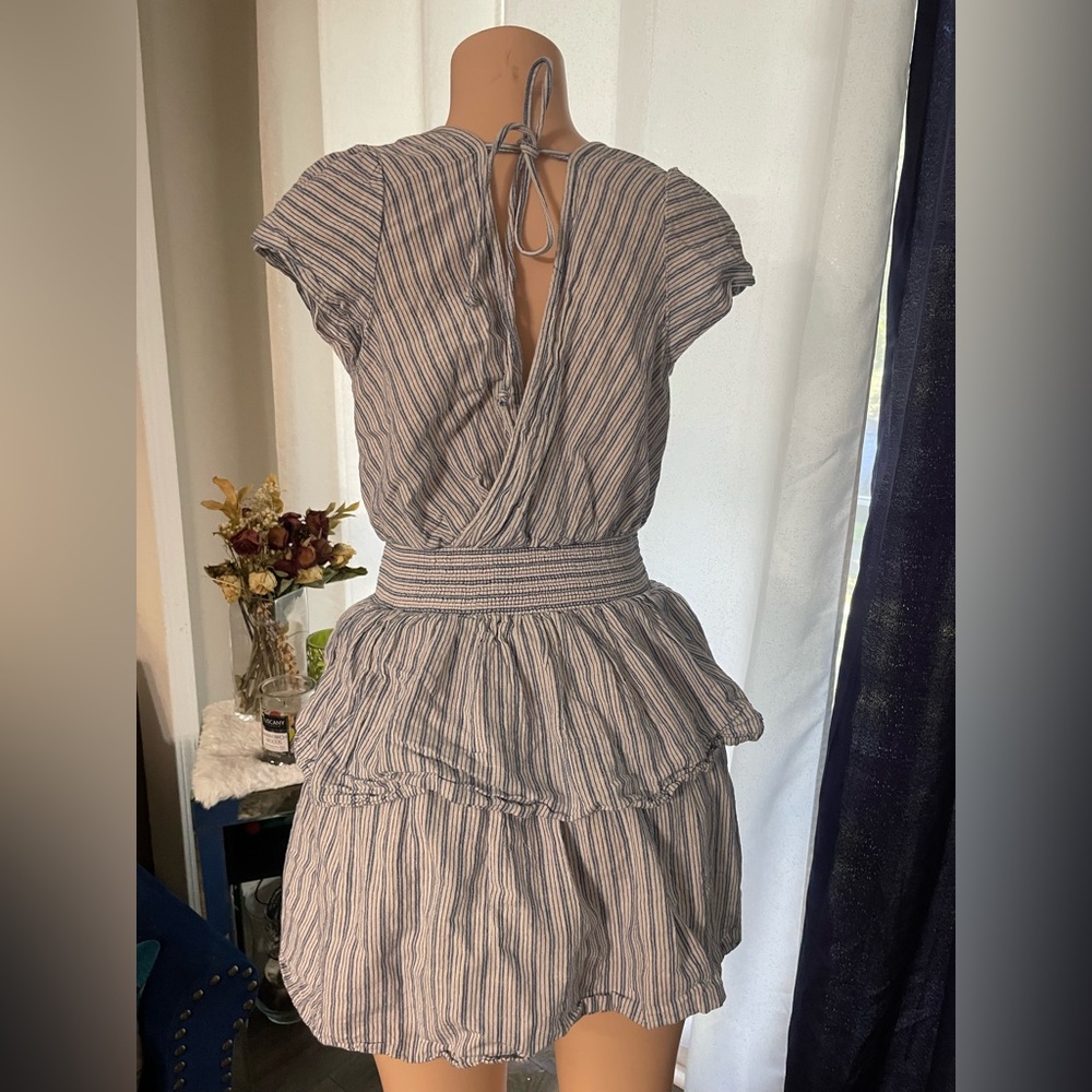 American Eagle Striped V-Neck Ruffle Dress small Blue white twirl - Picture 3 of 6